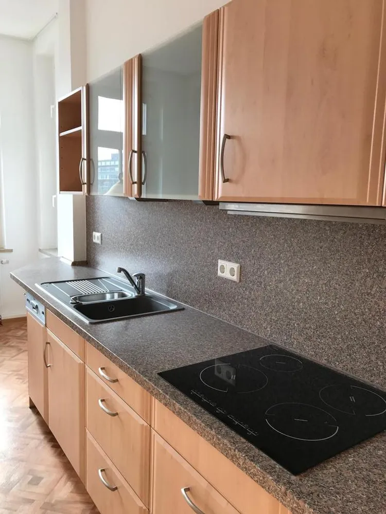 6 Zimmer Wohnung mit 150 m² in Berlin – Bild 8