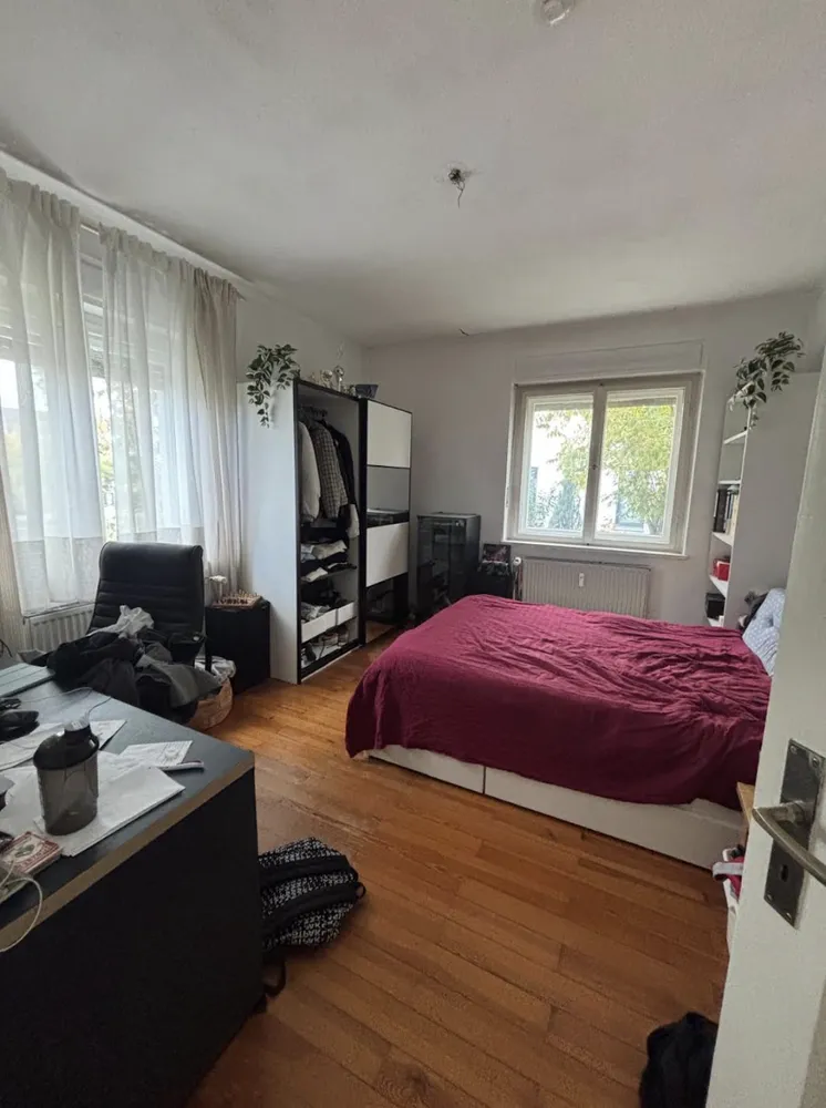 4 Zimmer Wohnung mit 80 m² in Regensburg – Bild 1