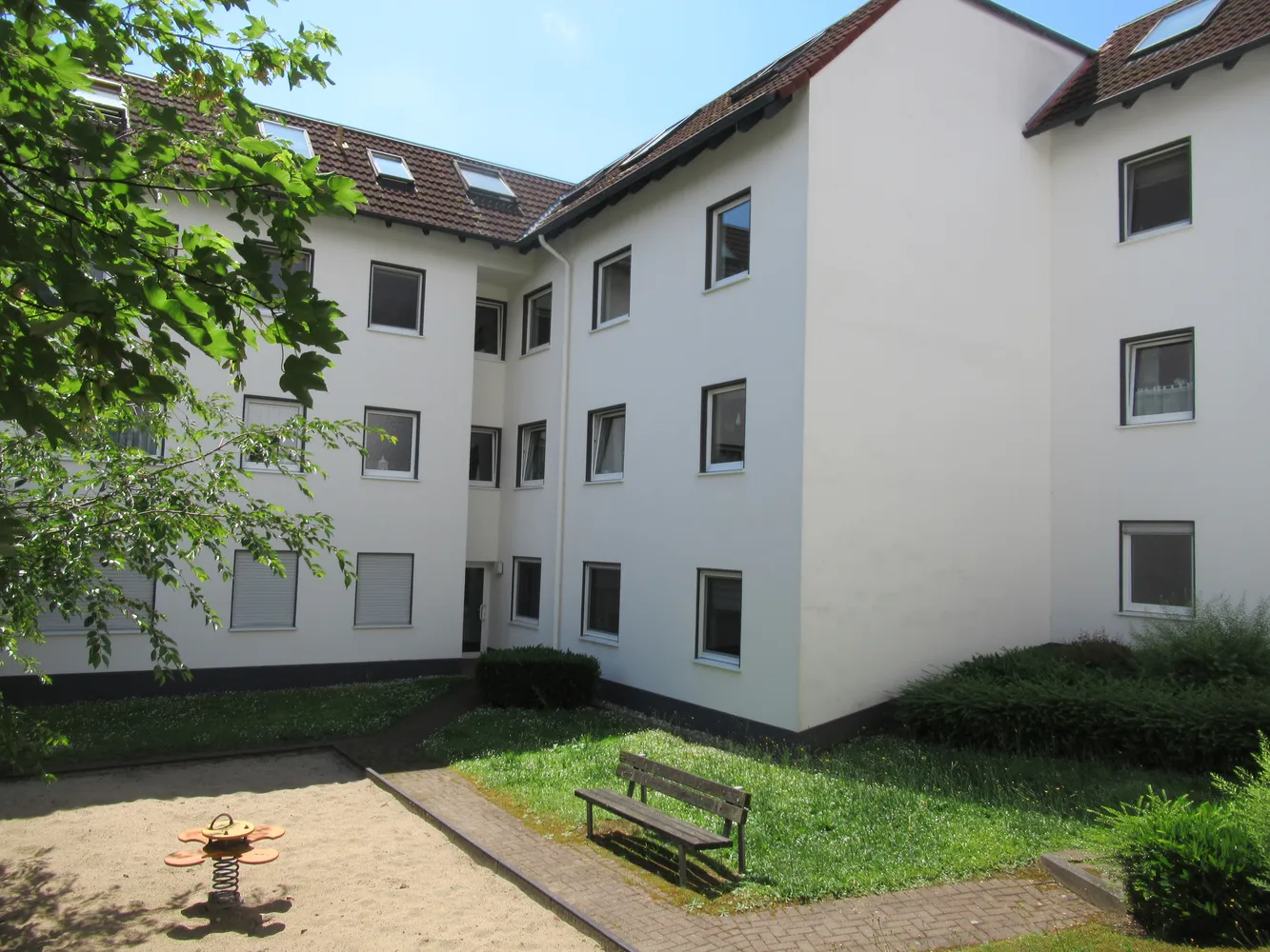 2 Zimmer Wohnung mit 57 m² in Bochum – Bild 2