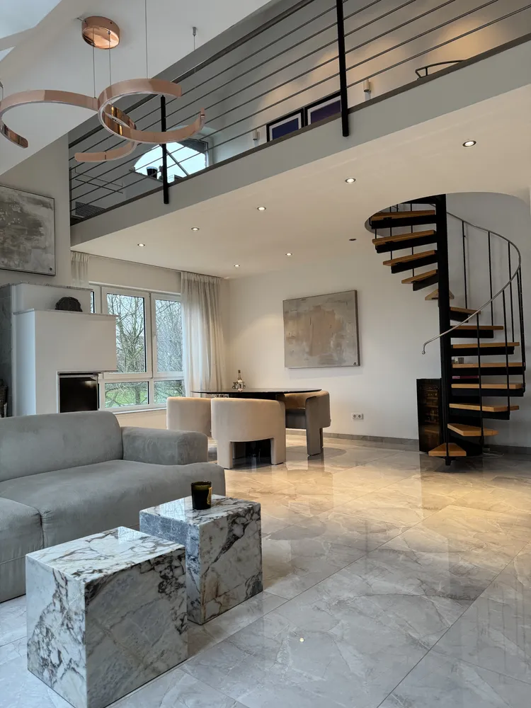 4 Zimmer Wohnung mit 100 m² in Aachen – Bild 1