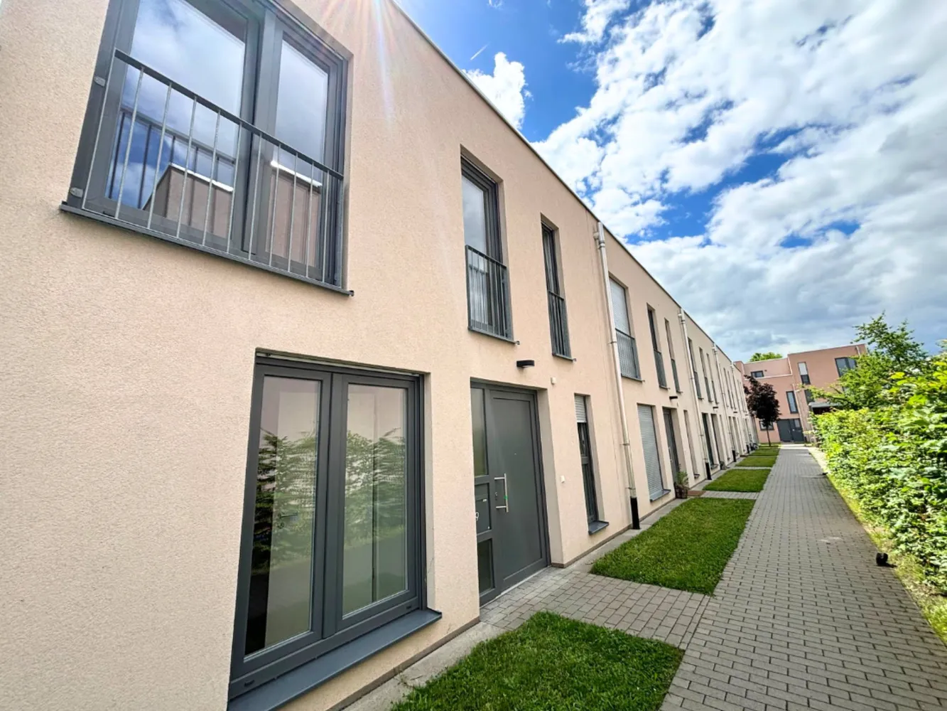 5 room house with 142 m² in Mannheim – Photo 1