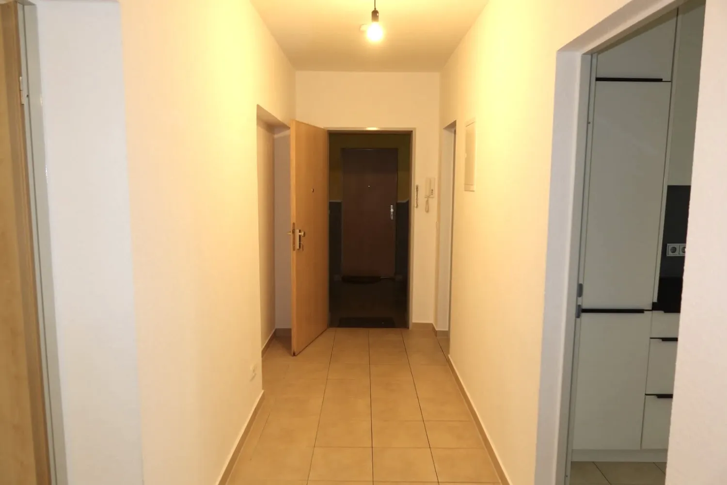 2 Zimmer Wohnung mit 67 m² in Oberhausen – Bild 9