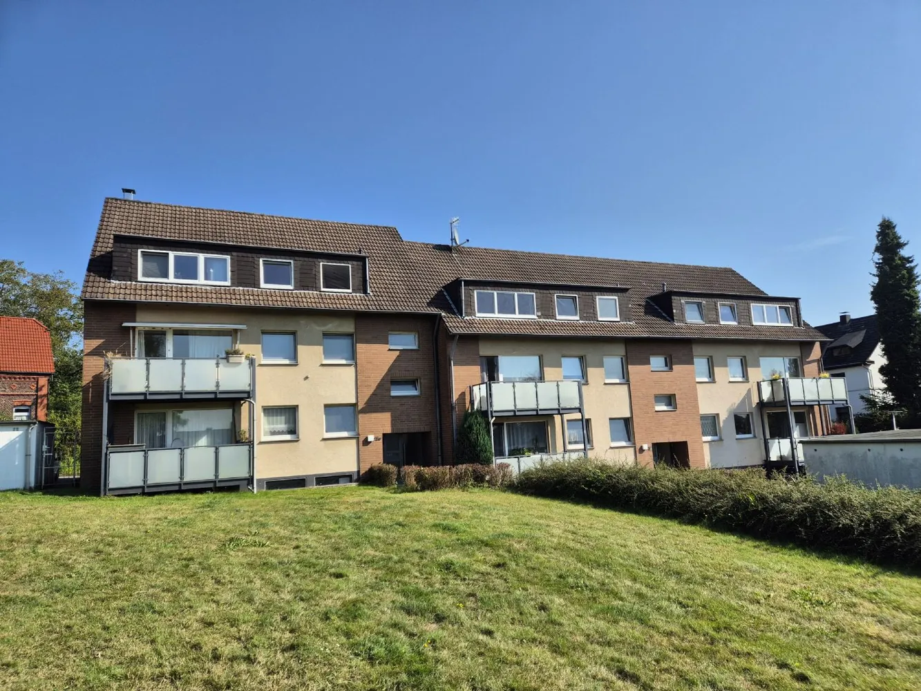 4 Zimmer Wohnung mit 80 m² in Solingen – Bild 2