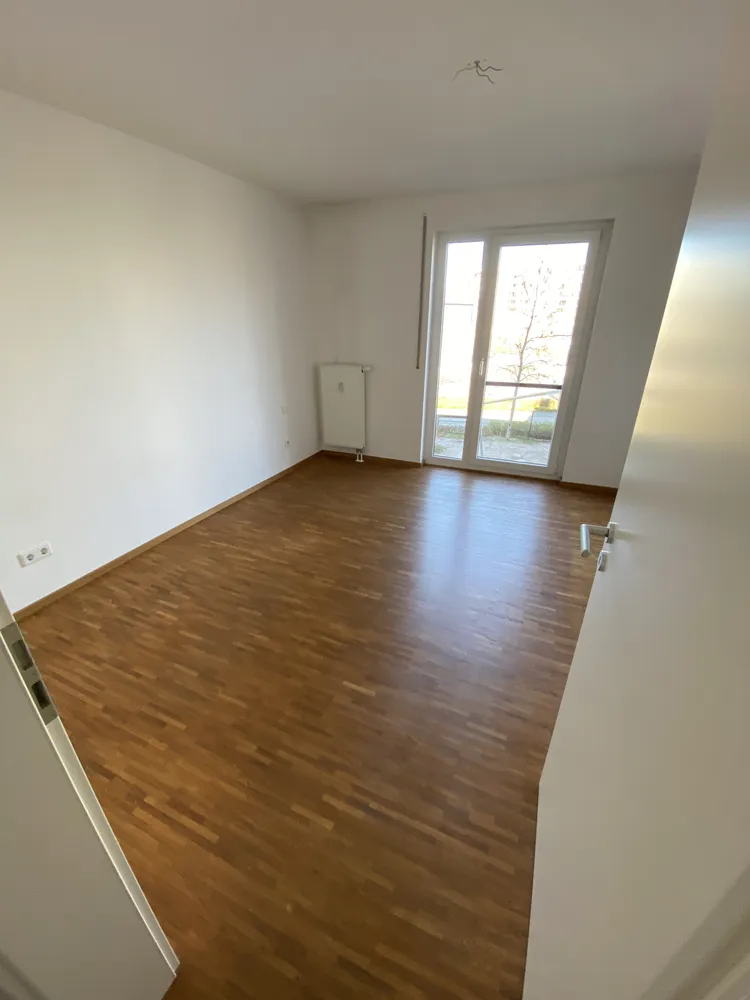4 Zimmer Wohnung mit 109 m² in Karlsruhe – Bild 4