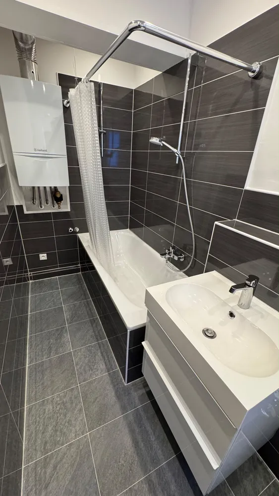 2 Zimmer Wohnung mit 60 m² in Krefeld – Bild 1