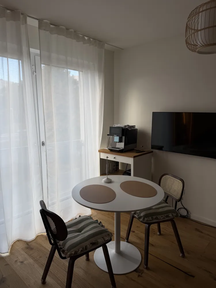 1 Zimmer Wohnung mit 30 m² in Erlangen – Bild 2