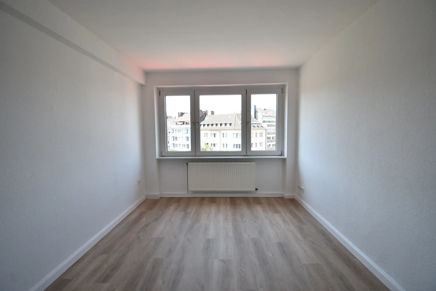 2 Zimmer Wohnung mit 63 m² in Düsseldorf – Bild 1