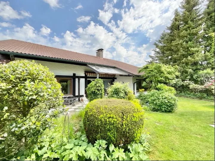 5 Zimmer Haus mit 220 m² in Memmingen – Bild 1