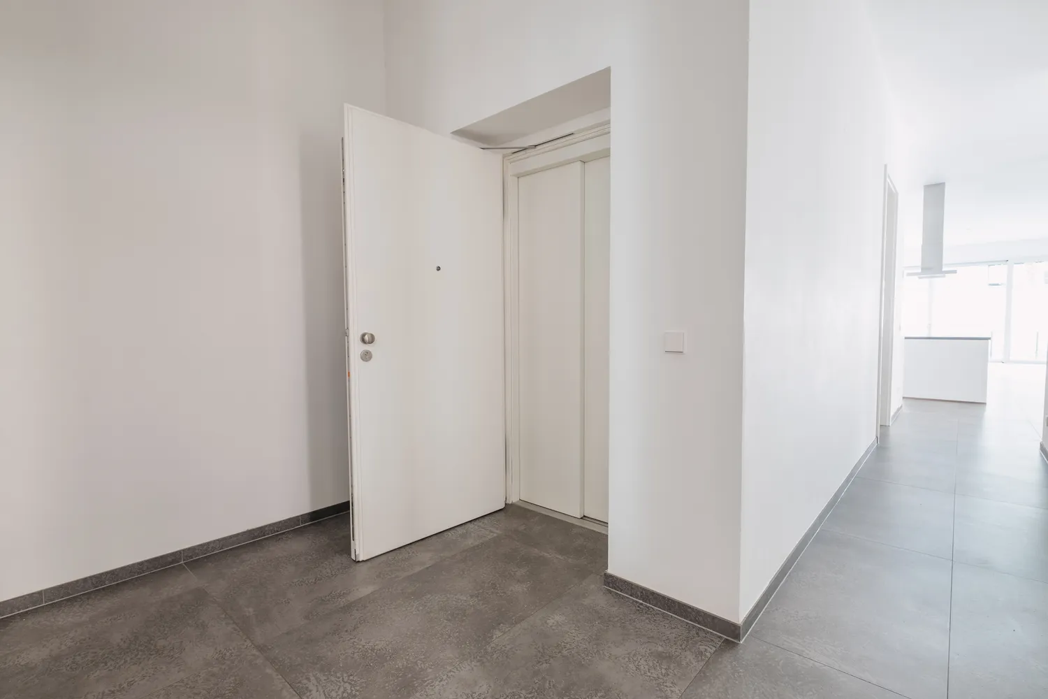 4 Zimmer Wohnung mit 200 m² in Köln – Bild 9