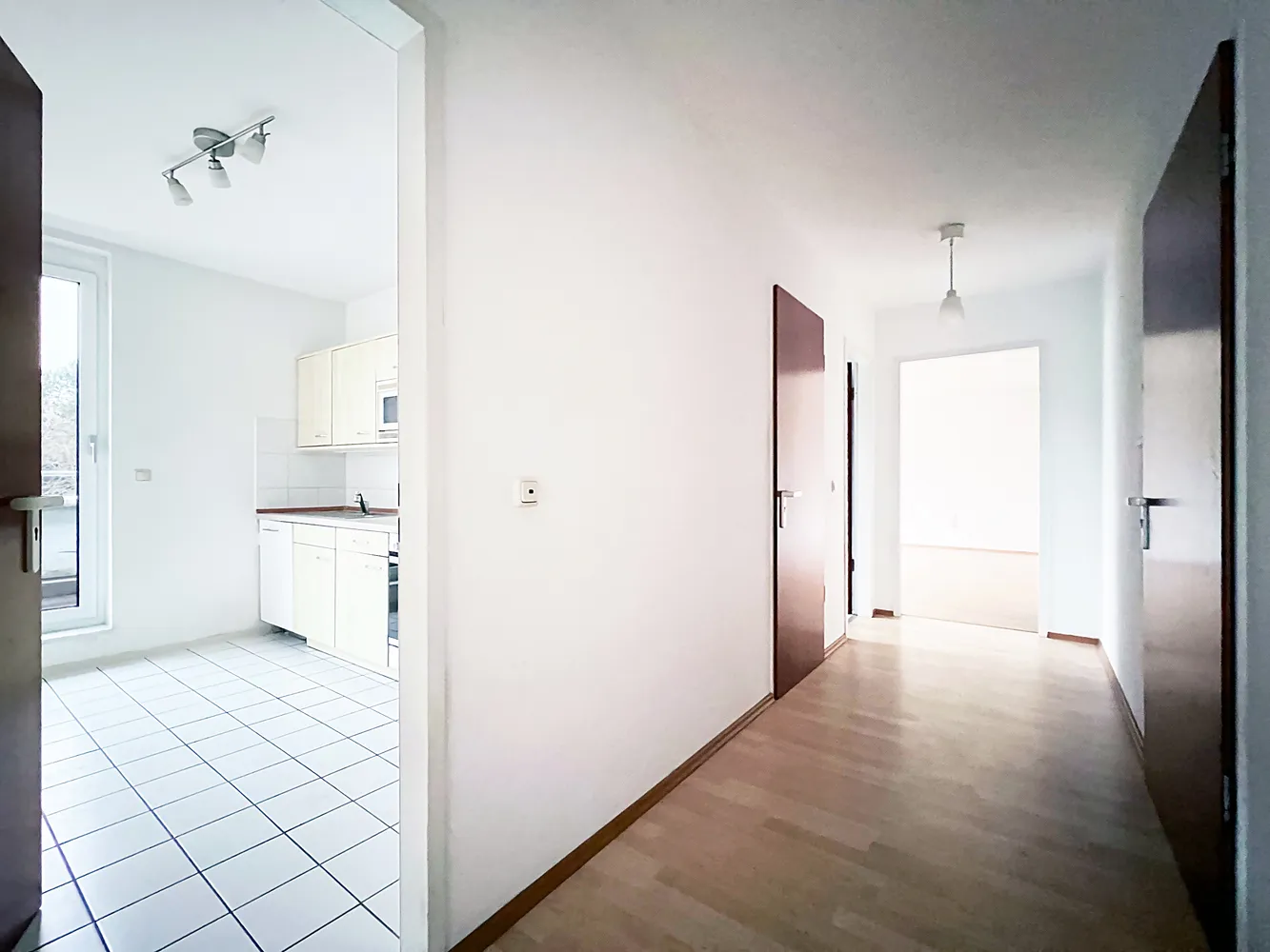 2 room apartment with 95 m² in Bonn – Photo 8