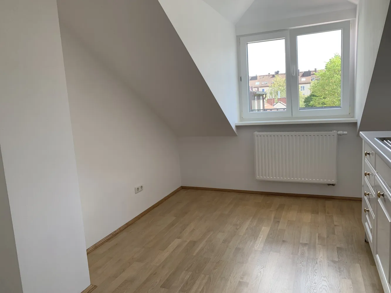 4 Zimmer Wohnung mit 110 m² in München – Bild 4