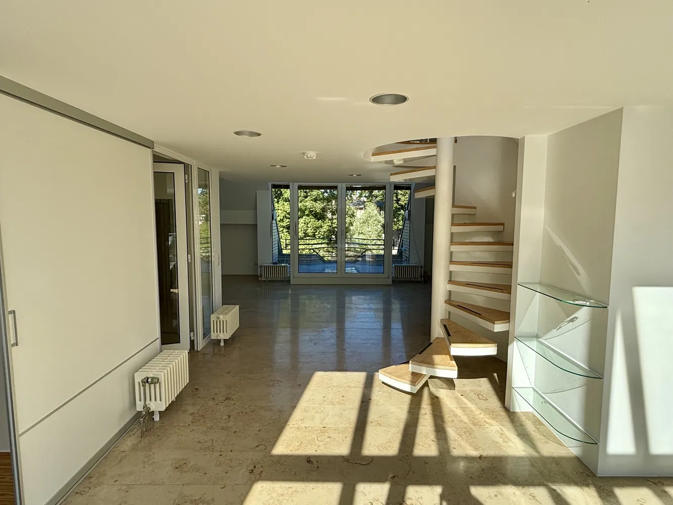3 Zimmer Wohnung mit 111 m² in Berlin – Bild 3