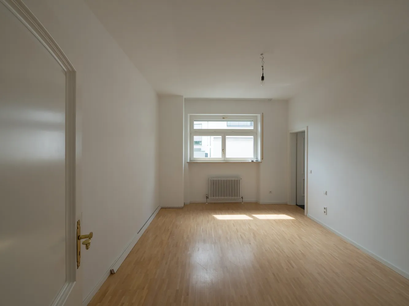 5 Zimmer Wohnung mit 207 m² in Stuttgart – Bild 6