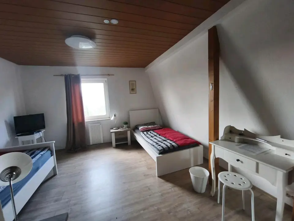 2 Zimmer Wohnung mit 20 m² in Neumünster – Bild 4