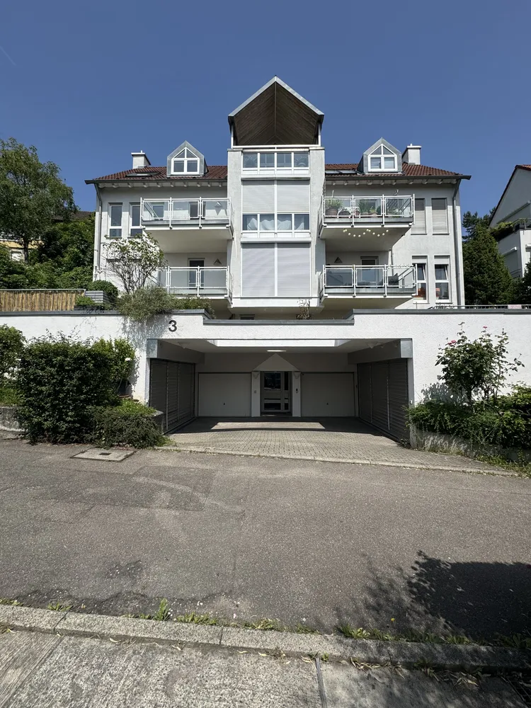 4 Zimmer Wohnung mit 110 m² in Stuttgart – Bild 1