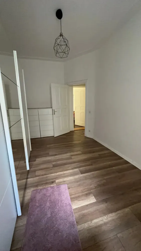 Shared room with 33 m² in Berlin – Photo 5