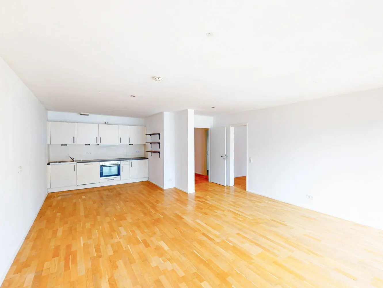 2 Zimmer Wohnung mit 83 m² in Stuttgart – Bild 1