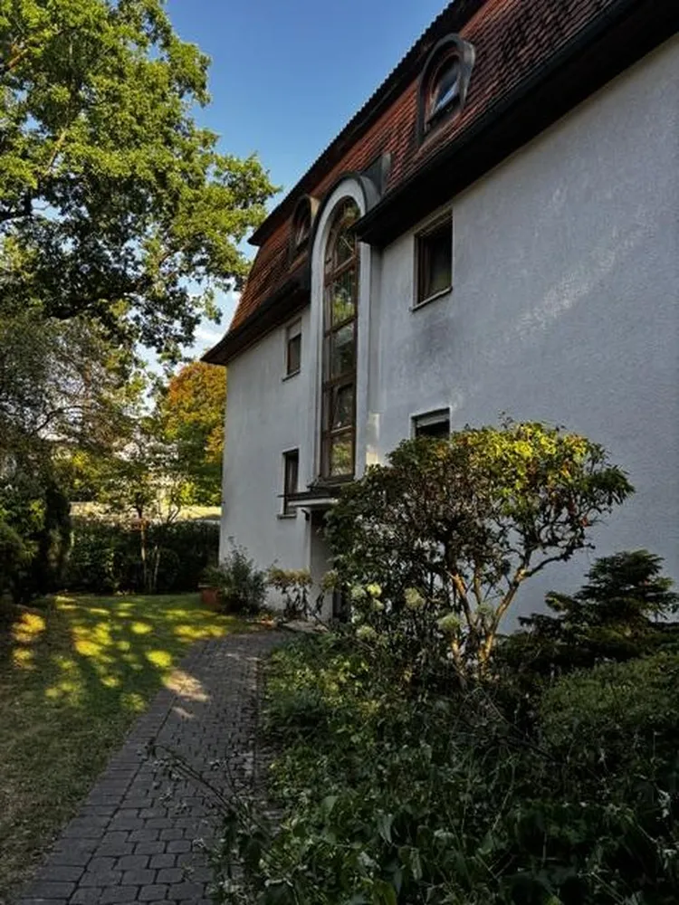 2 Zimmer Wohnung mit 77 m² in München – Bild 9