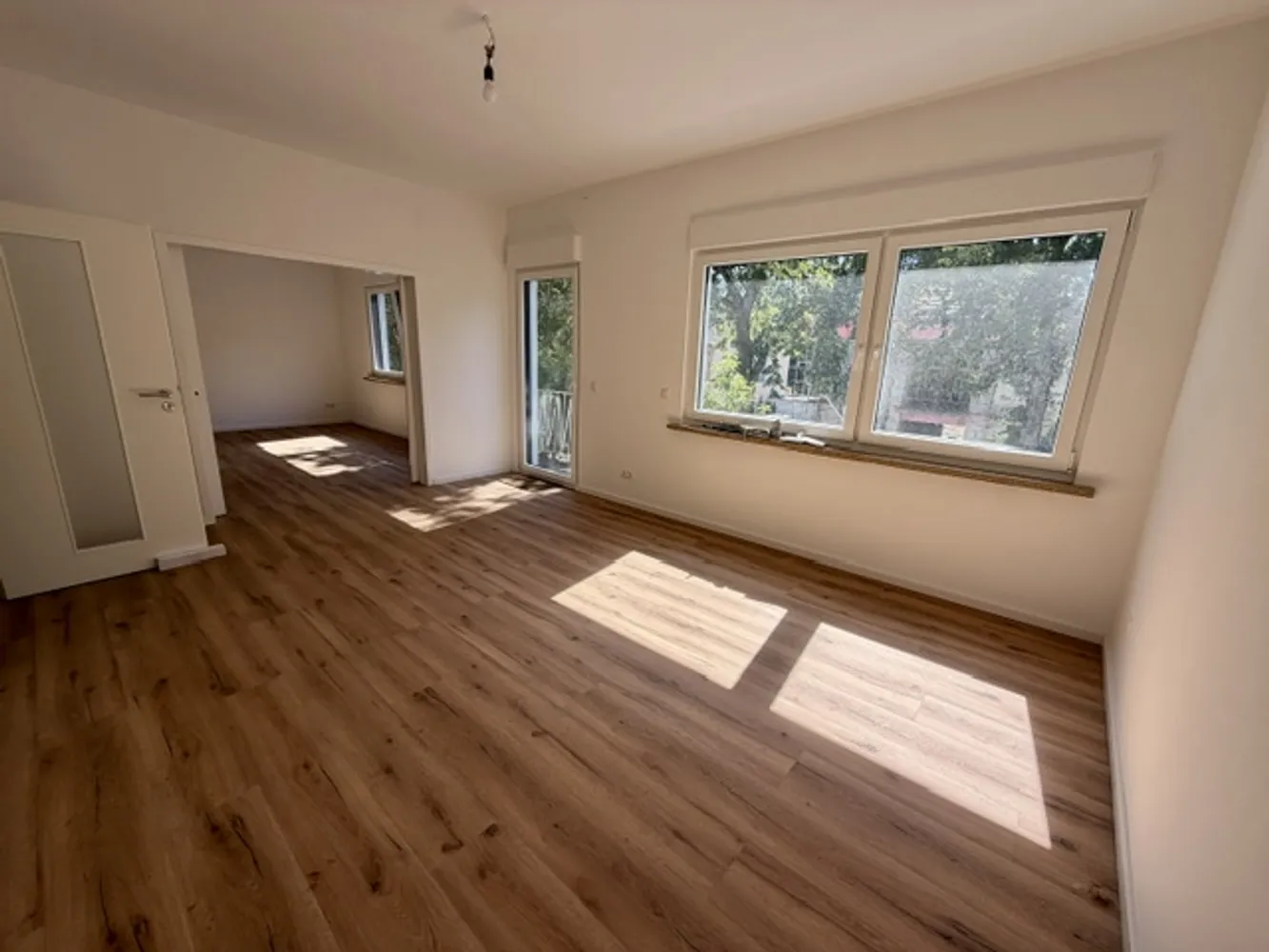 4 Zimmer Wohnung mit 103 m² in Bonn – Bild 2