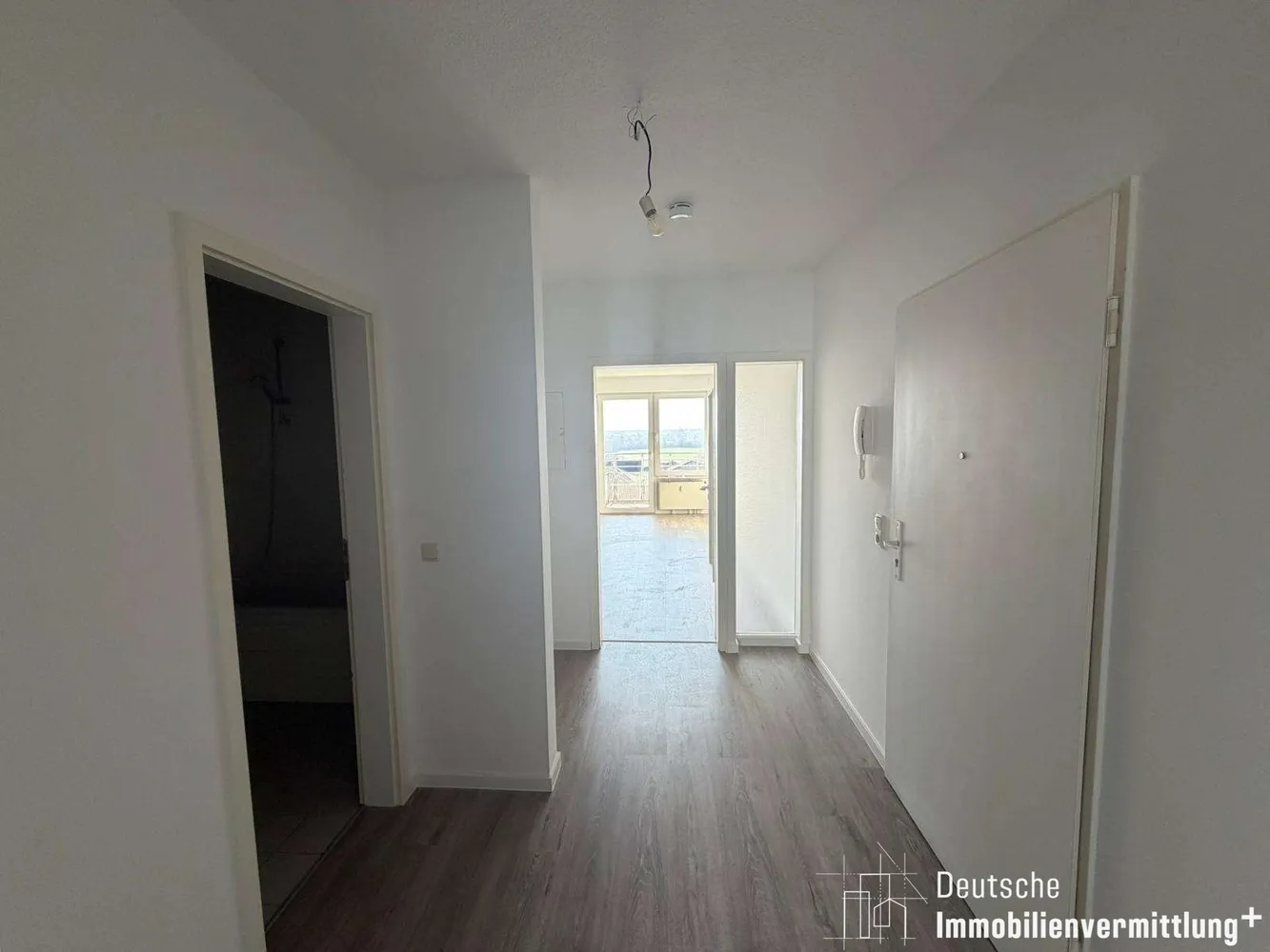 2 Zimmer Wohnung mit 57 m² in Halle (Saale) – Bild 7