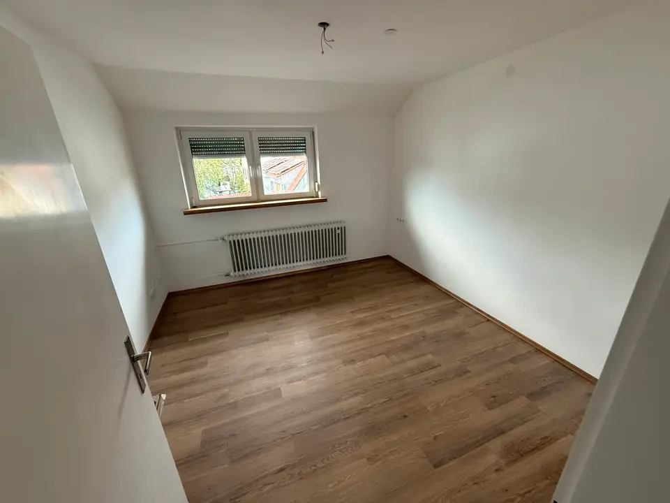3 Zimmer Wohnung mit 60 m² in Metzingen – Bild 4