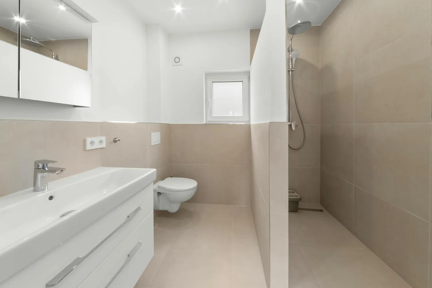 WG-Zimmer mit 13 m² in Stuttgart – Bild 4