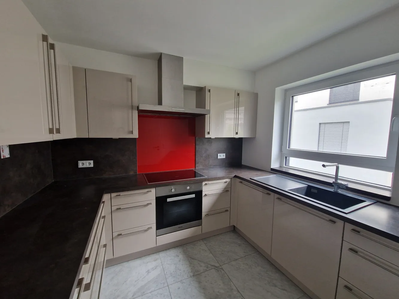 3 room apartment with 100 m² in Frankfurt am Main – Photo 4