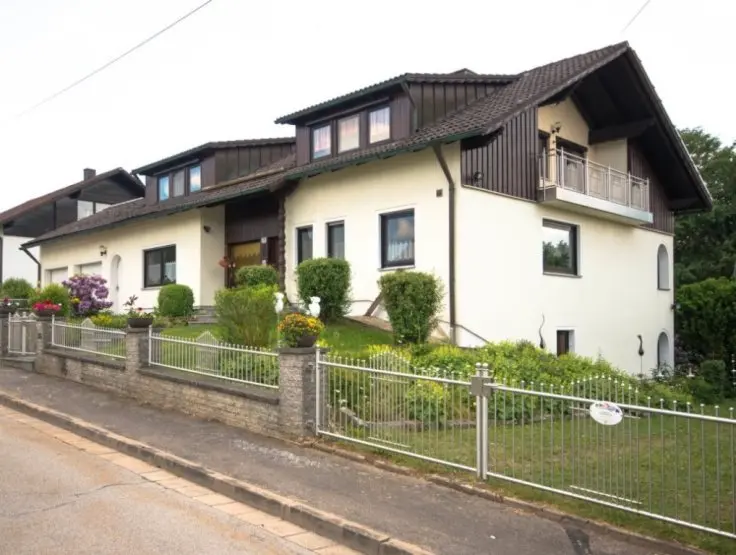 2 Zimmer Wohnung mit 60 m² in Cham – Bild 2