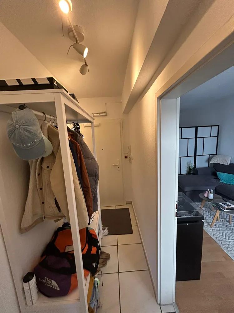 1 Zimmer Wohnung mit 35 m² in Köln – Bild 10