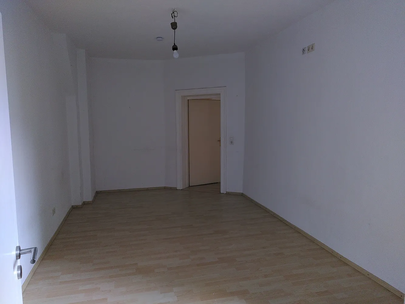 4 Zimmer Wohnung mit 90 m² in Halle (Saale) – Bild 11