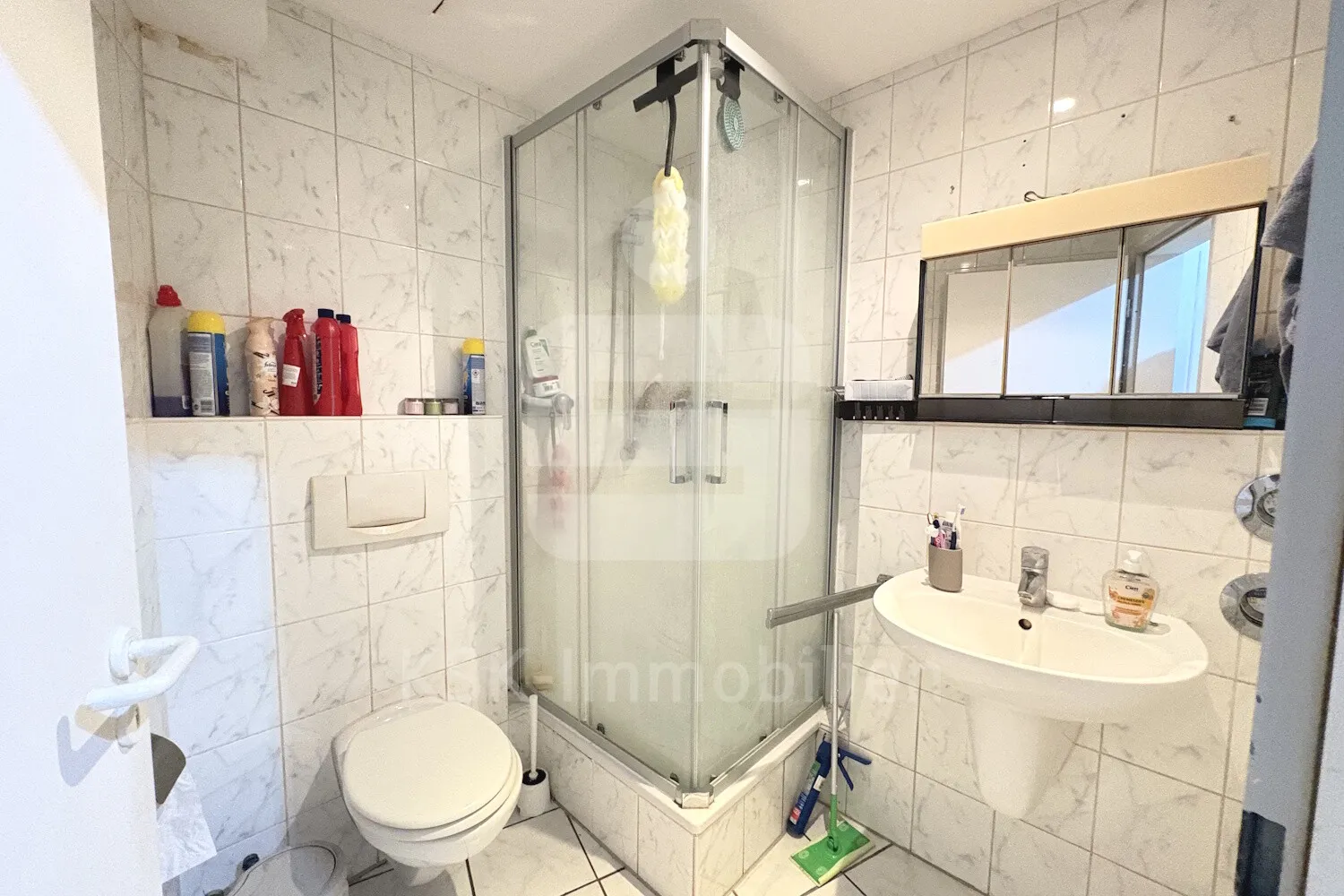 1 Zimmer Wohnung mit 35 m² in Köln – Bild 4