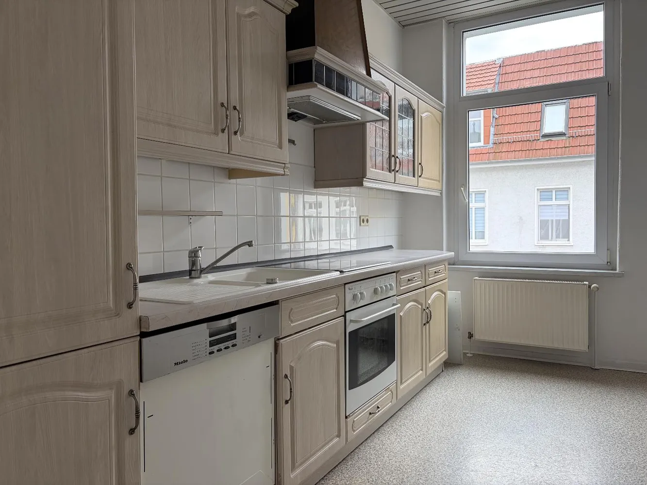 2 room apartment with 75 m² in Magdeburg – Photo 12