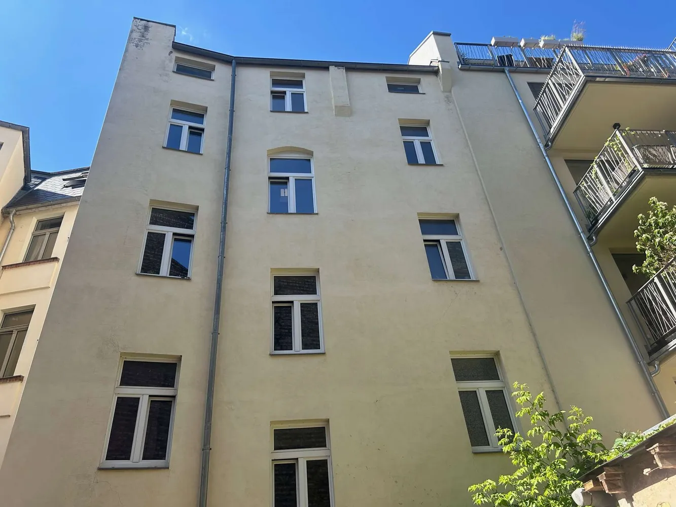 1 Zimmer Wohnung mit 36 m² in Halle (Saale) – Bild 1