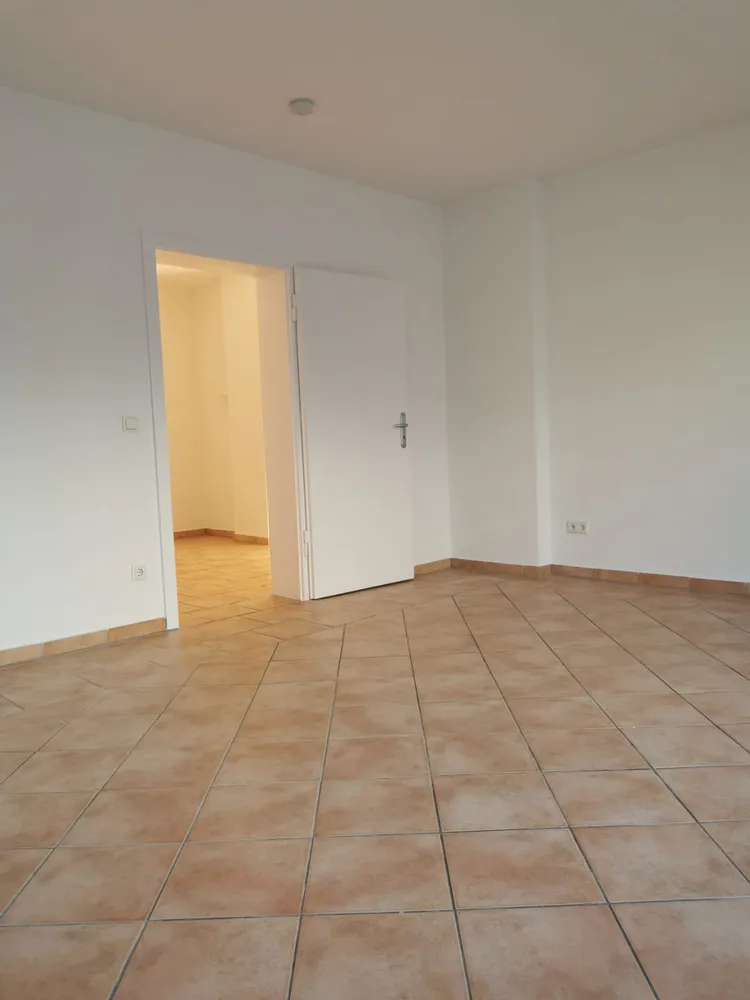 3 Zimmer Wohnung mit 85 m² in Krefeld – Bild 3
