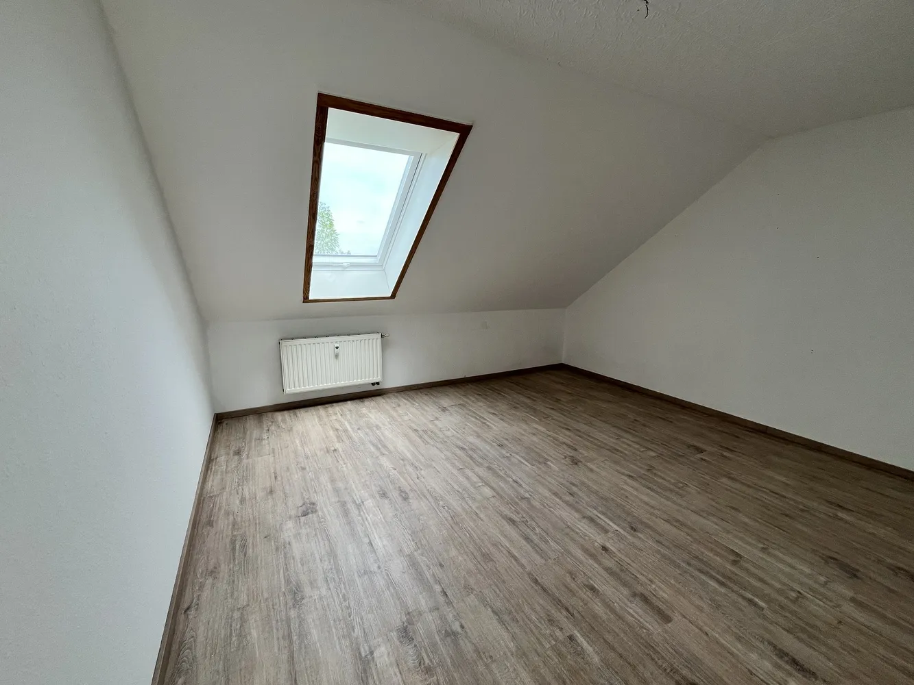 4 Zimmer Wohnung mit 93 m² in Gera – Bild 5