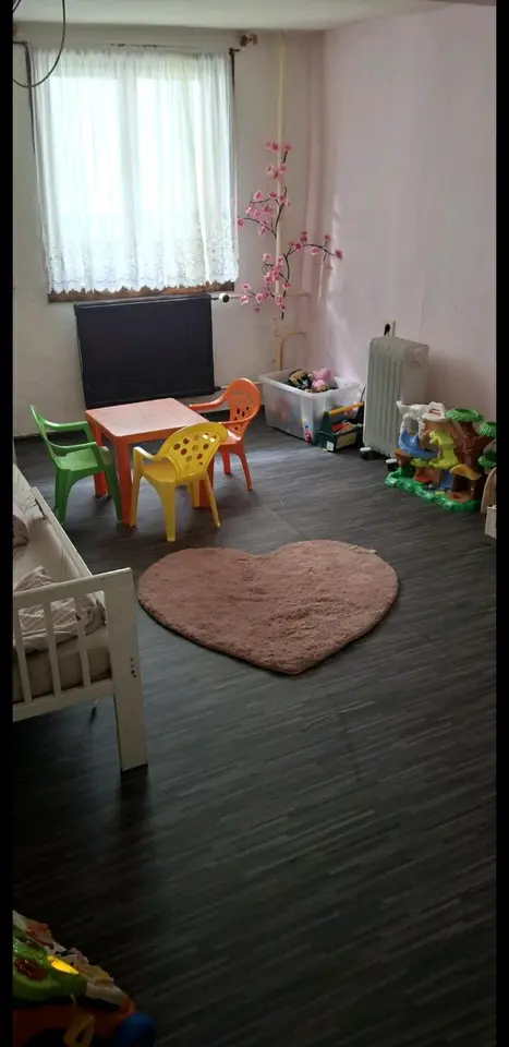 6 Zimmer Wohnung mit 180 m² in Meiningen – Bild 9