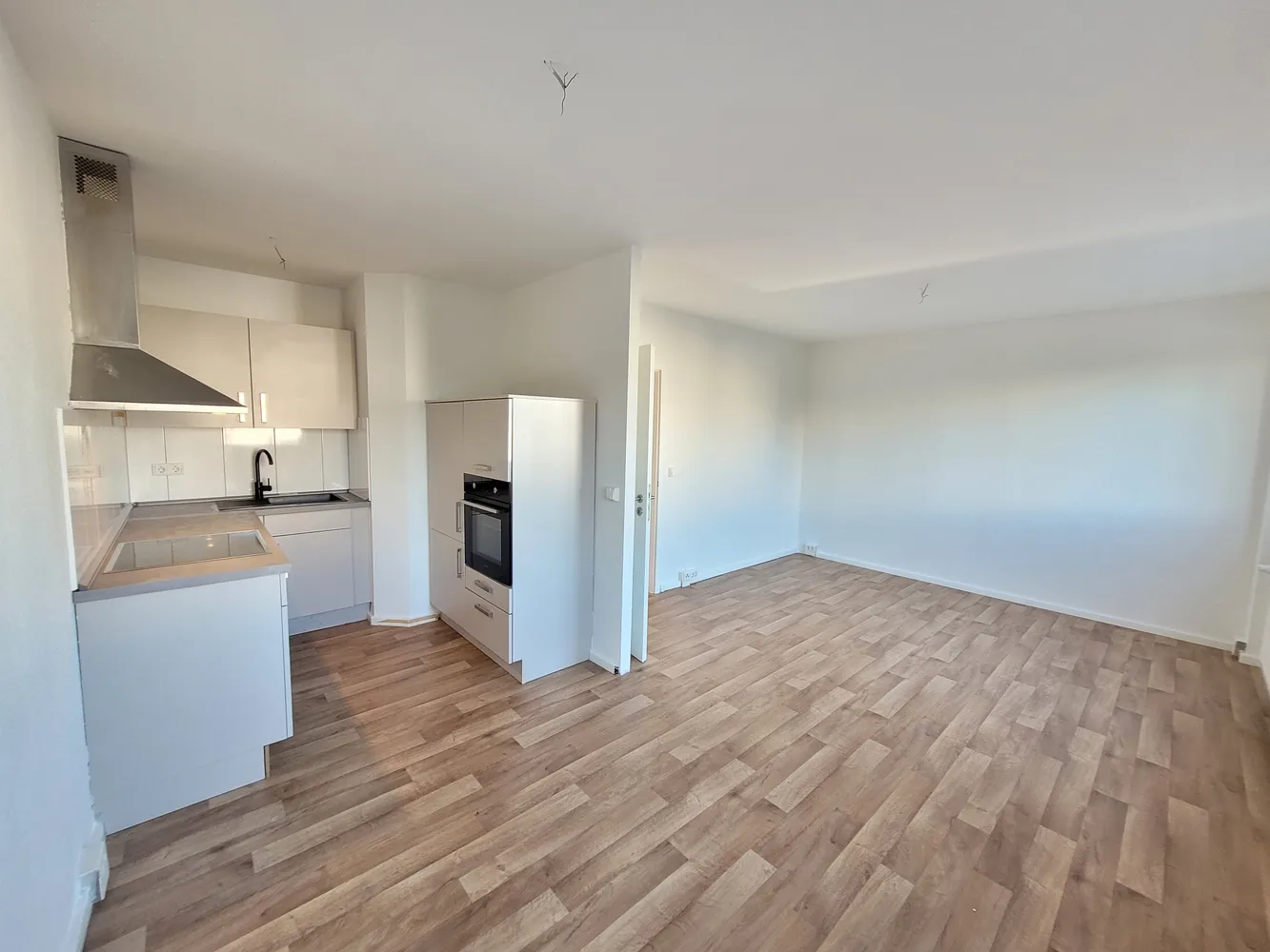 5 Zimmer Wohnung mit 79 m² in Halle (Saale) – Bild 7