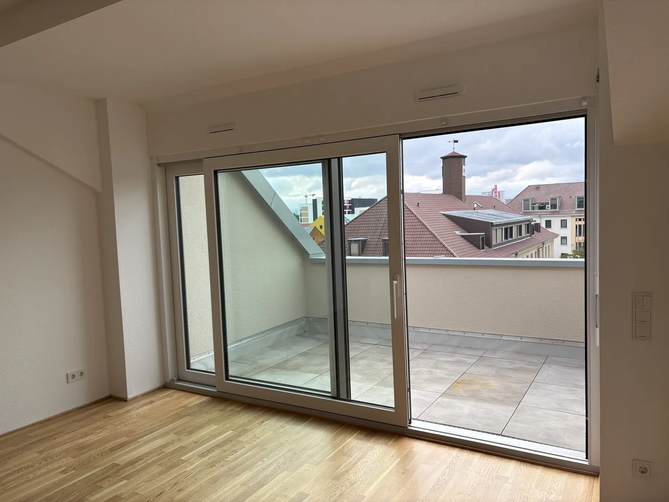 3 Zimmer Wohnung mit 84 m² in Mannheim – Bild 2