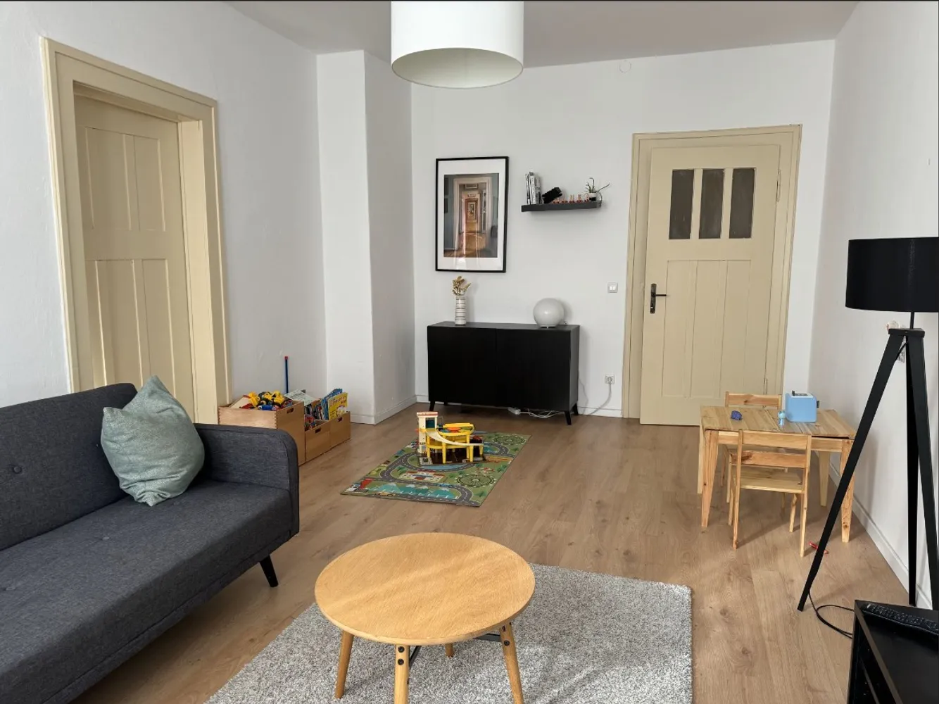 4 Zimmer Wohnung mit 99 m² in Augsburg – Bild 2