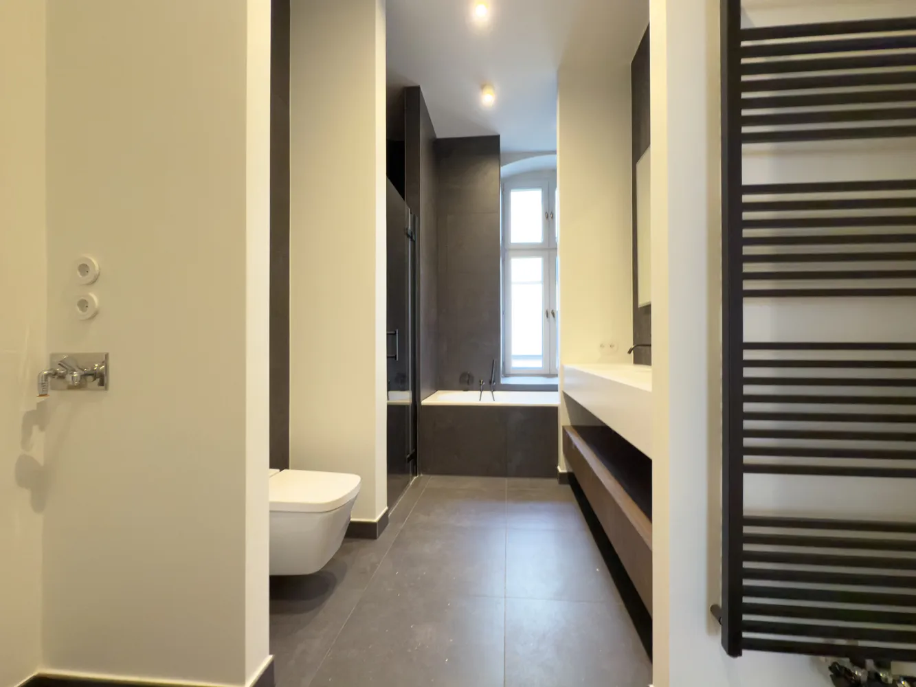 2 Zimmer Wohnung mit 90 m² in Berlin – Bild 8