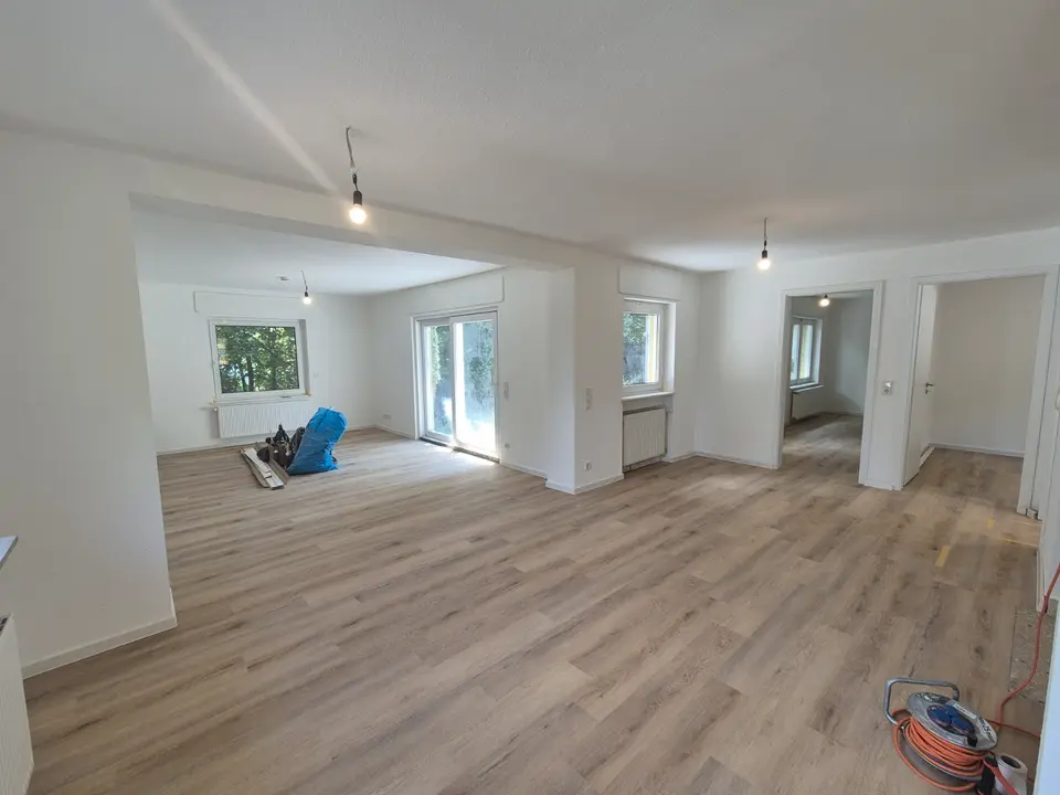 4 Zimmer Haus mit 129 m² in Wiesbaden – Bild 1