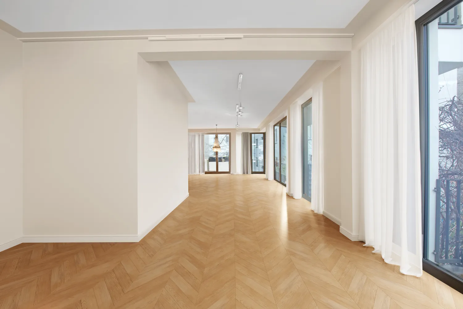 3 Zimmer Wohnung mit 110 m² in Berlin – Bild 2