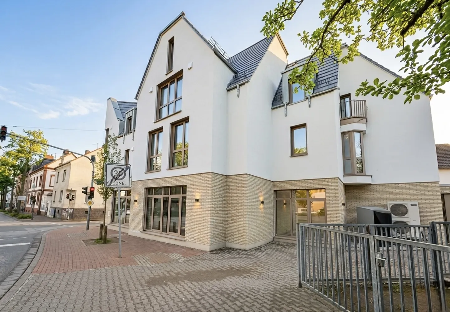 2 Zimmer Wohnung mit 87 m² in Wiesbaden – Bild 10