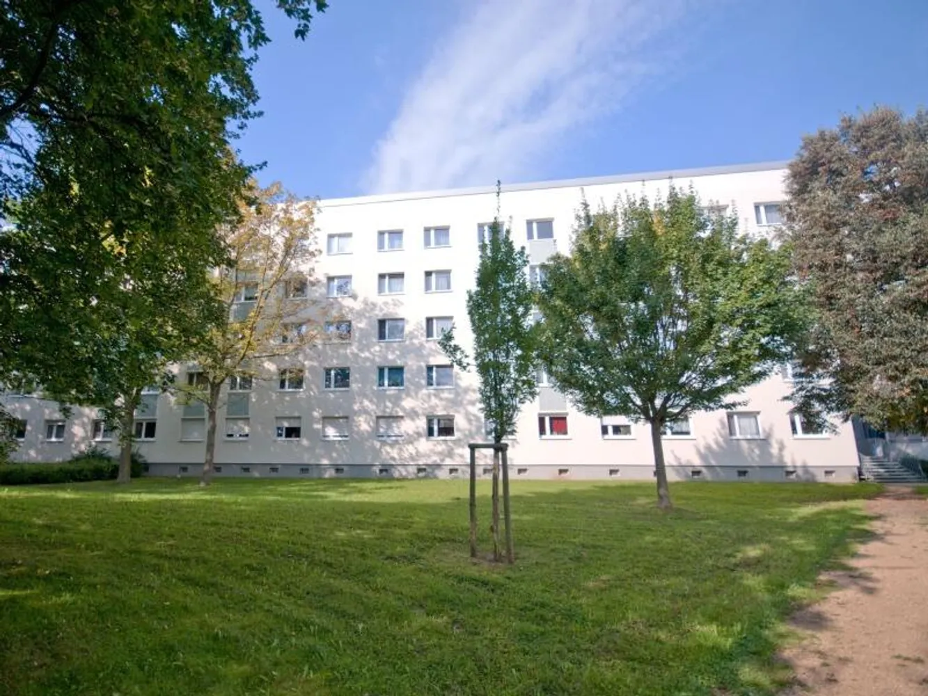3 Zimmer Wohnung mit 59 m² in Halle (Saale) – Bild 2
