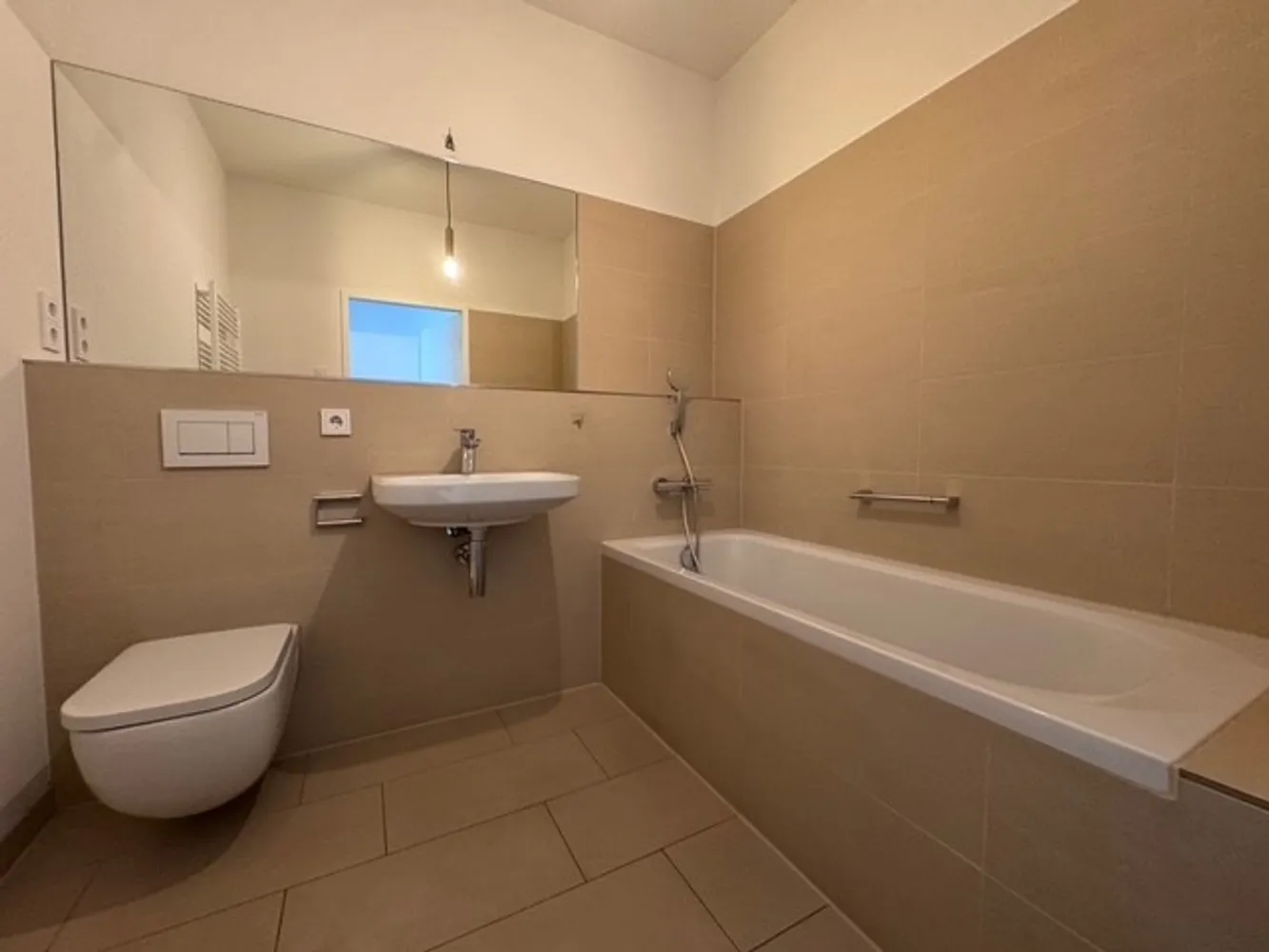 3 Zimmer Wohnung mit 101 m² in Berlin – Bild 12