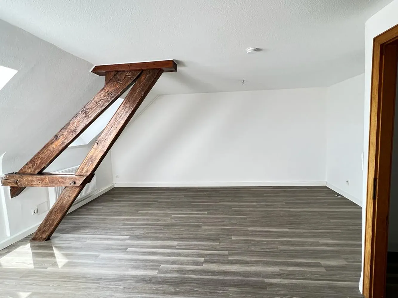 4 Zimmer Wohnung mit 90 m² in Aachen – Bild 3