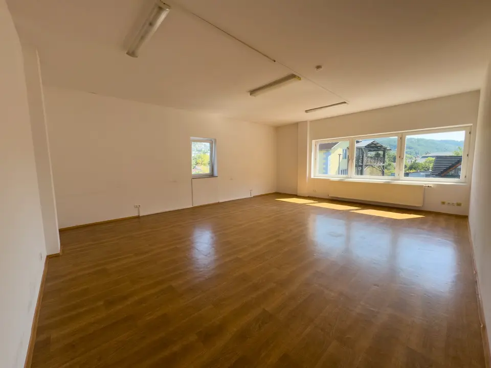 3 Zimmer Wohnung mit 85 m² in Koblenz – Bild 1