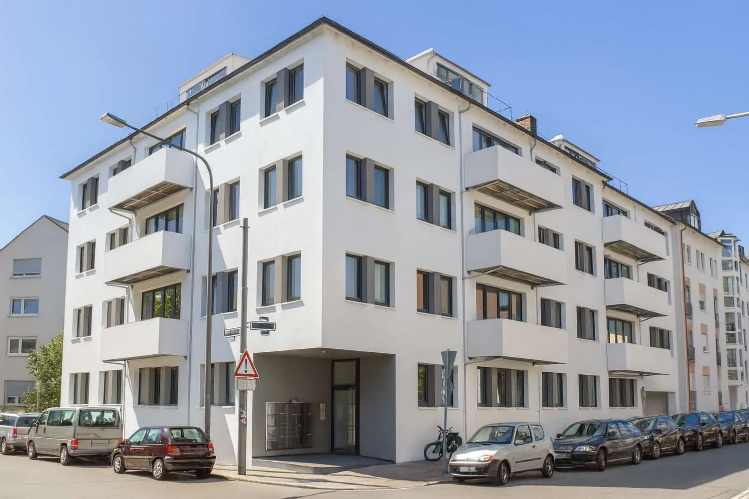 3 room apartment with 124 m² in Frankfurt am Main – Photo 2