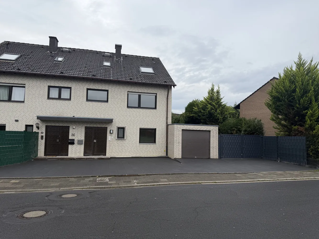 5 room house with 182 m² in Bergheim – Photo 2
