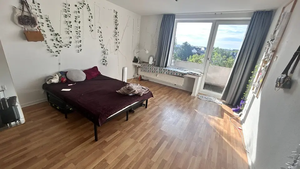 WG-Zimmer mit 140 m² in Aachen – Bild 2